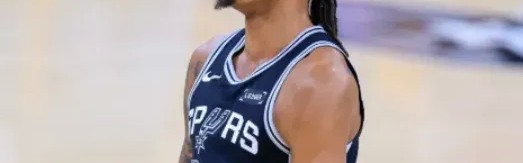 必威体育官方网站-瓦塞尔：今天打太多一对一了，我们需要转移球让对手追着跑